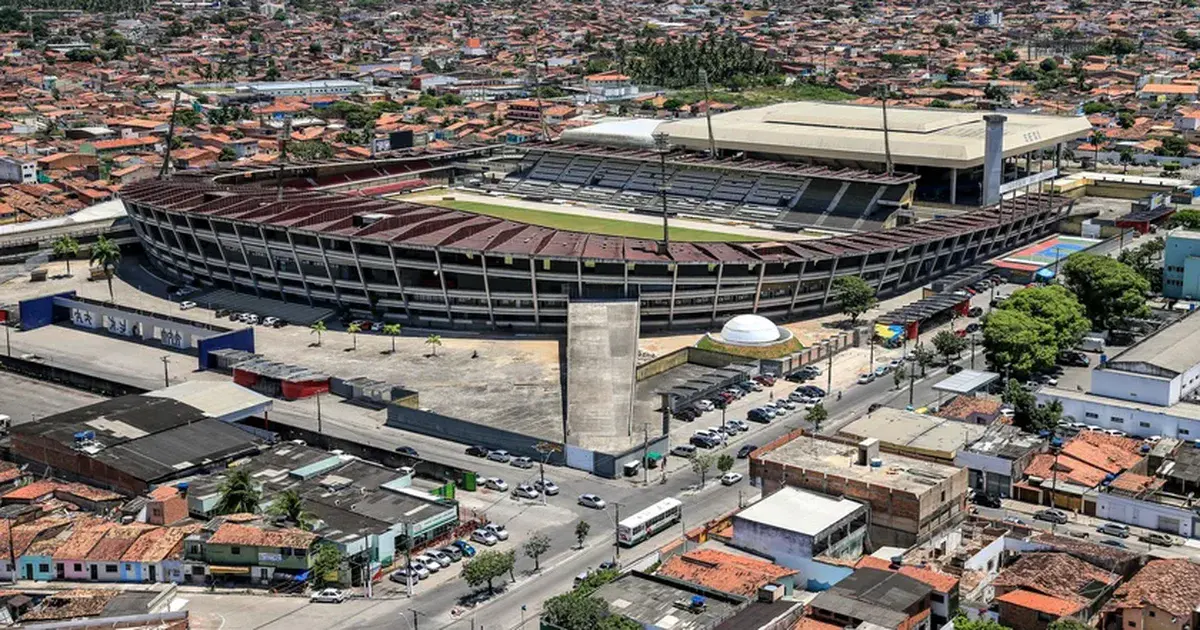 Reconhecimento facial do Rei Pelé flagra foragido da Justiça em dia de jogo