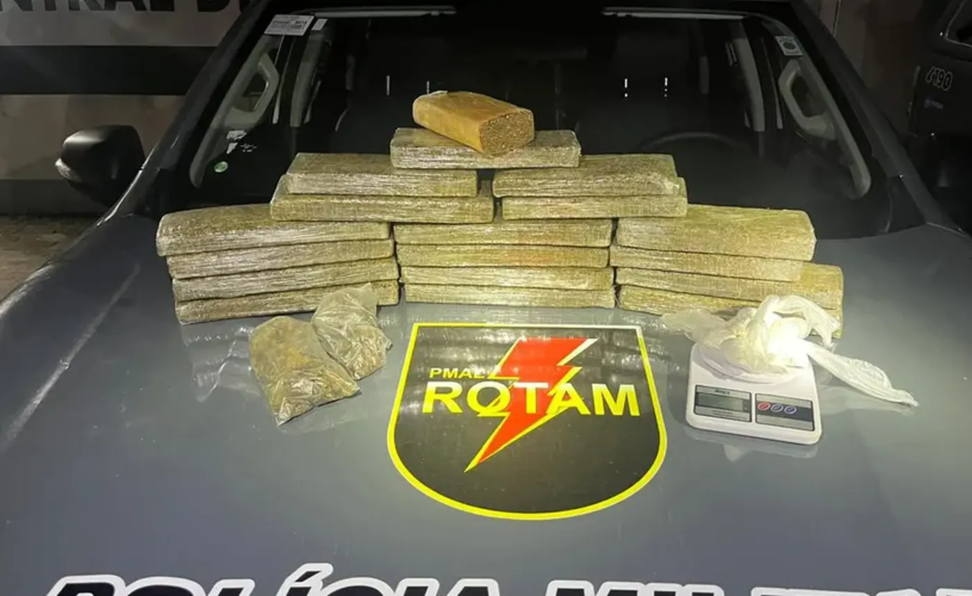 Mulher é presa com quase 15 quilos de drogas em Maceió